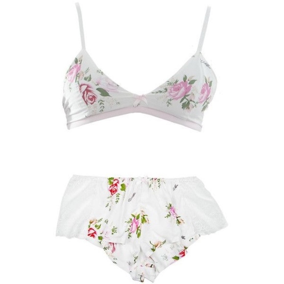 Wildfox Intimates Floral Sleep Set Bra Shorts in Lovers Bouquet size Small - Picture 3 of 8